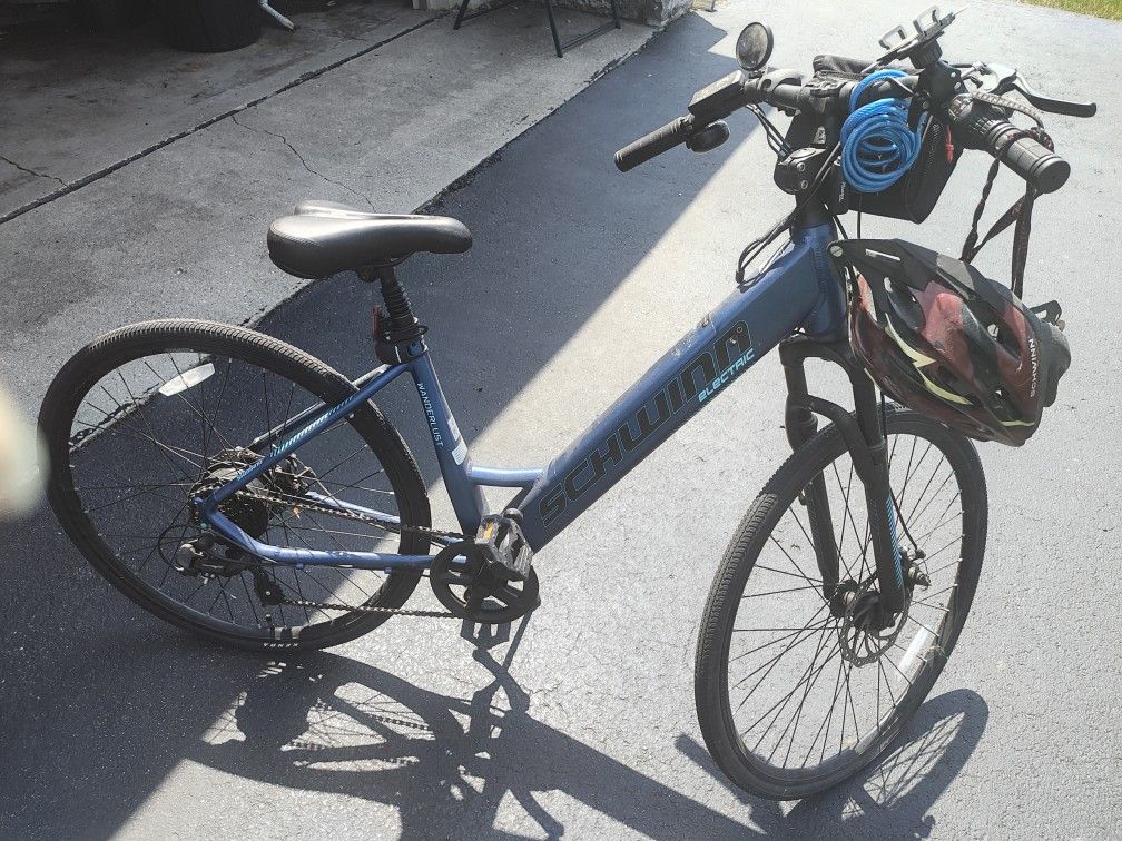 Schwinn Wanderlust Electric Bike