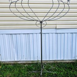 9 Light Metal Floor Candleabra