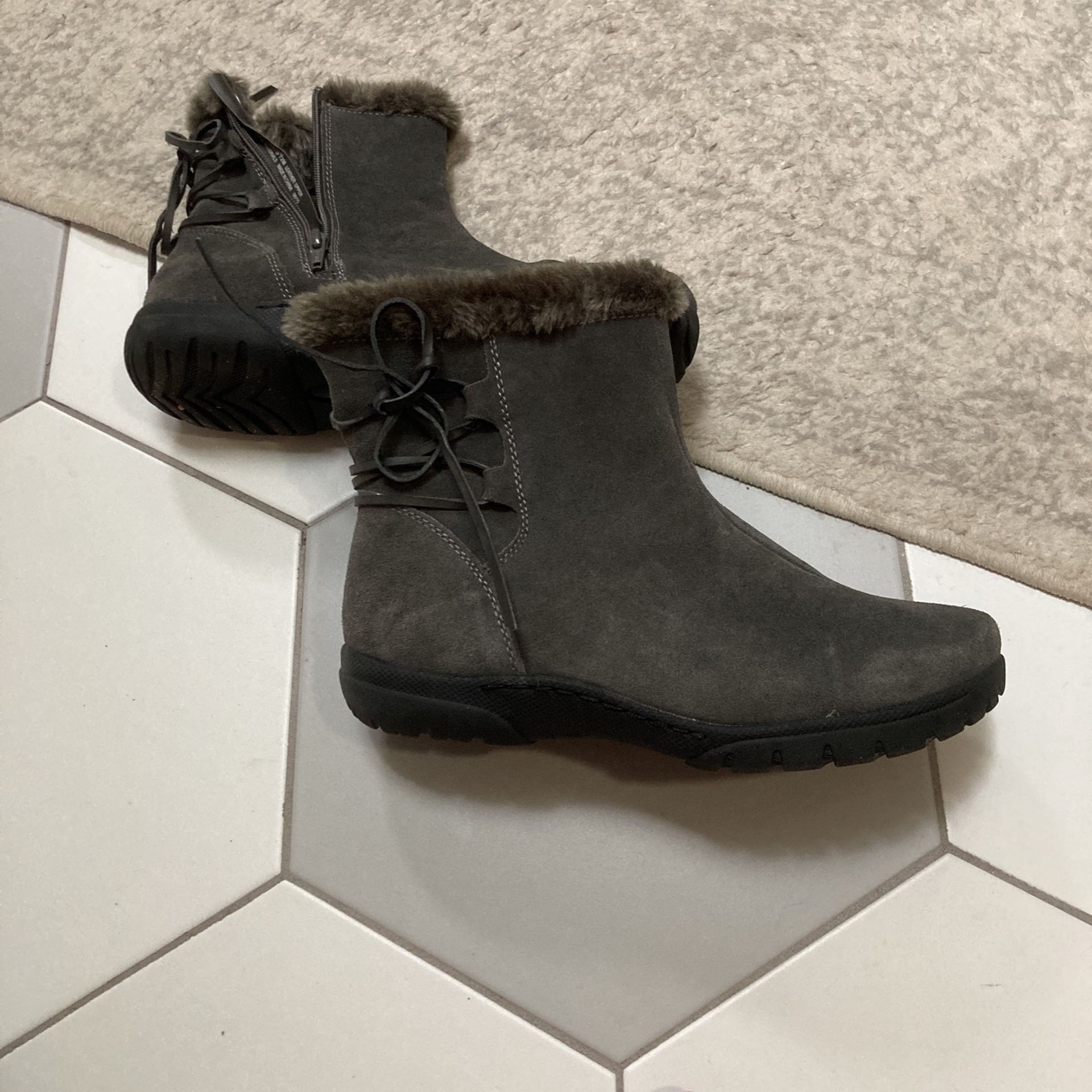 Dark Grey Bass Shayla Boots