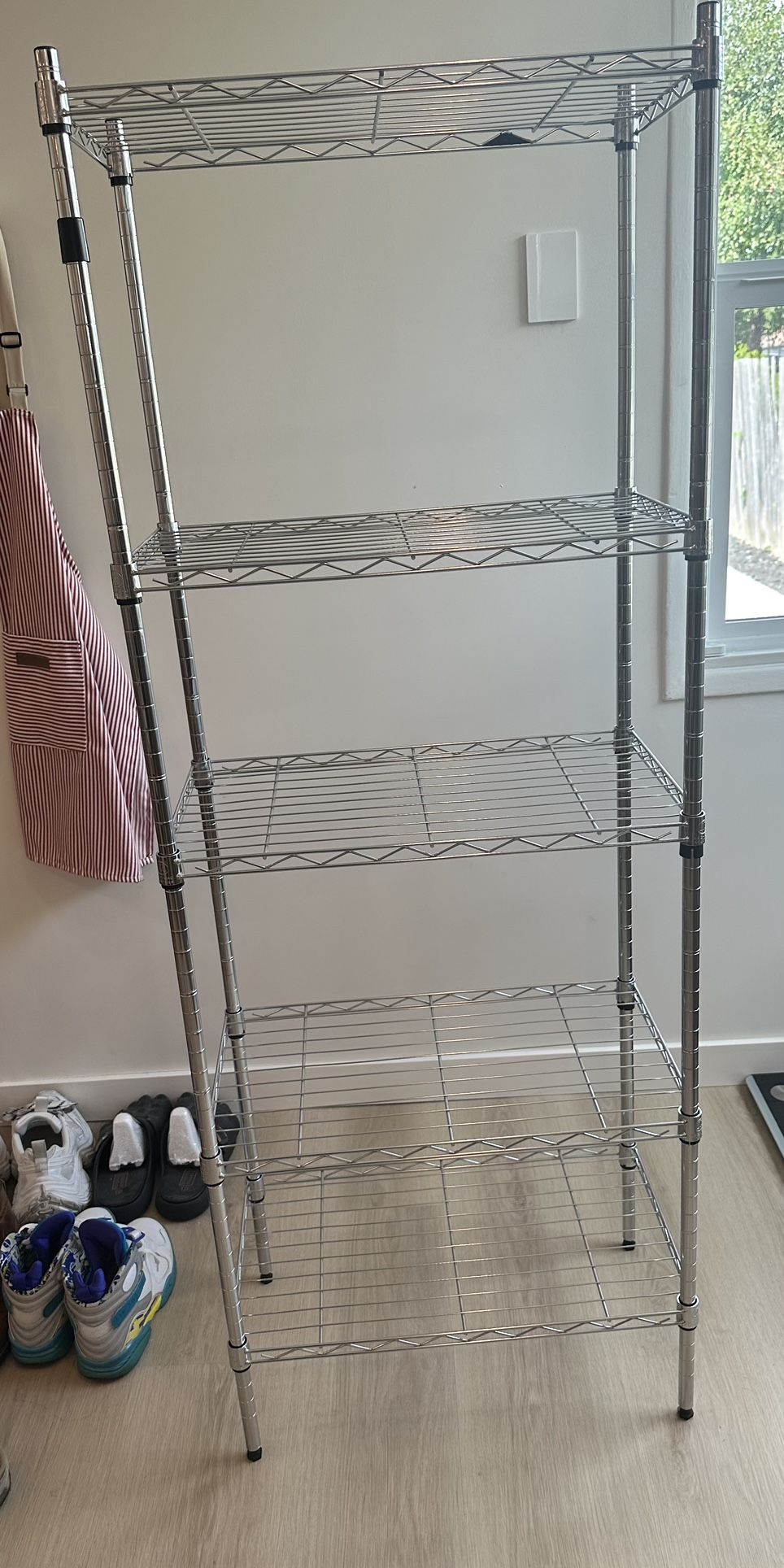 Amazon Basics 5-Tier Adjustable Steel Wire Rack - Like New