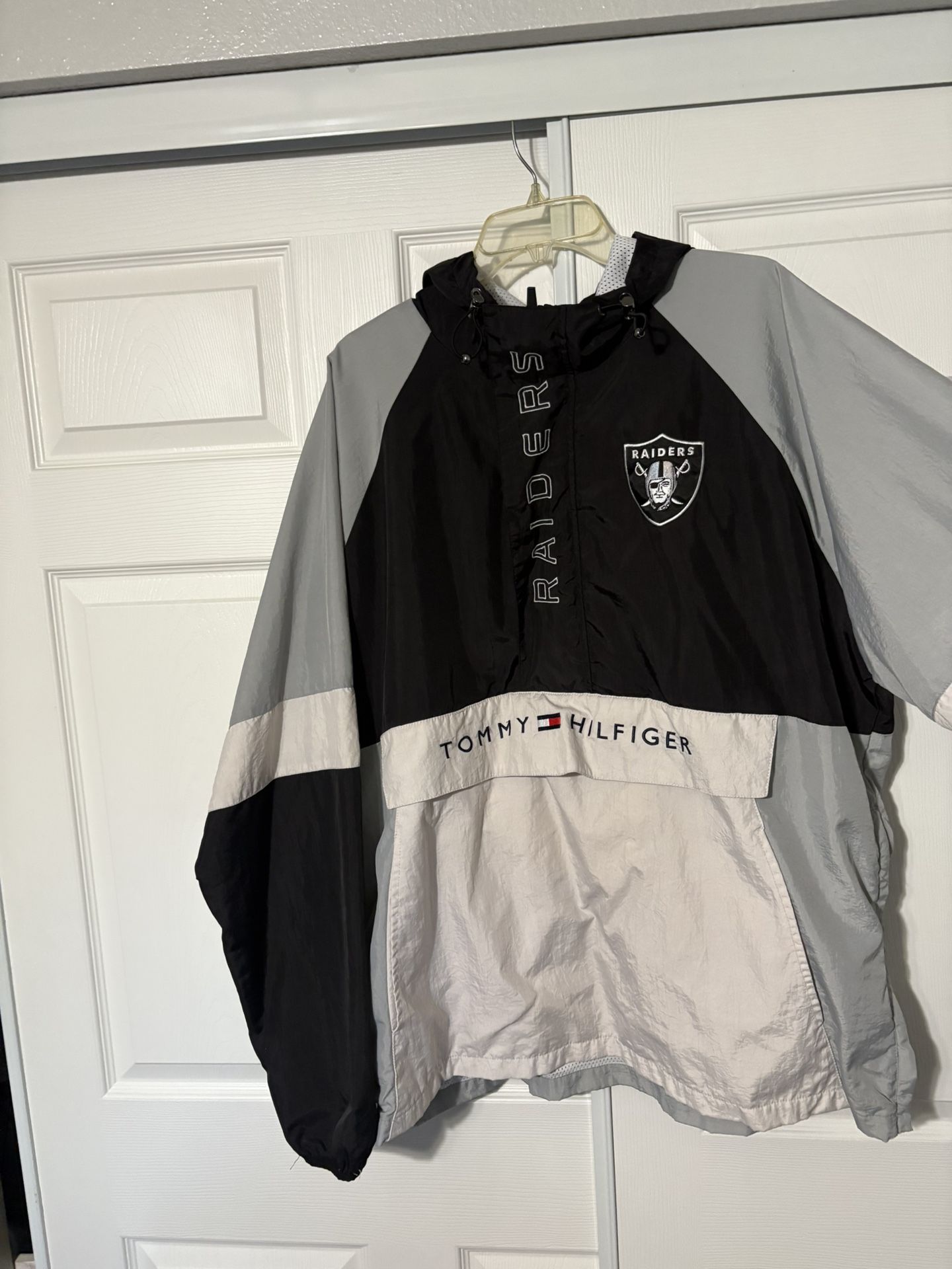 Tommy Hilfiger X NFL Raiders Windbreaker