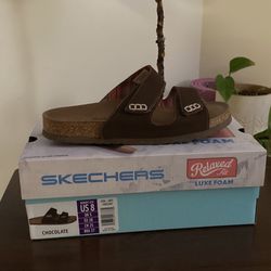 Sketchers relaxed fit with luxe foam