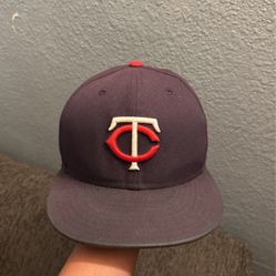 Fitted hats 