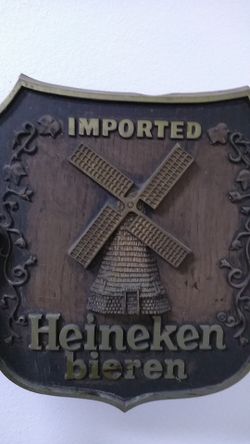 Heineken sign