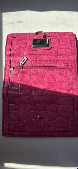 NWT Wallet Guess Logo Watermelon Pink