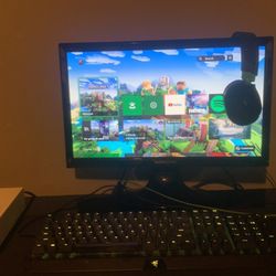 Whole Xbox One X Setup