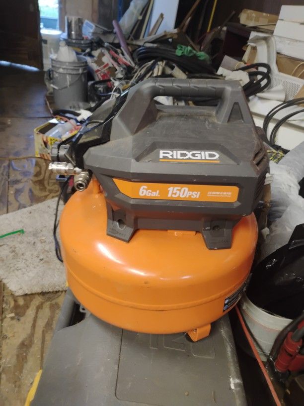 6 Gallon Rigid Air Compressor