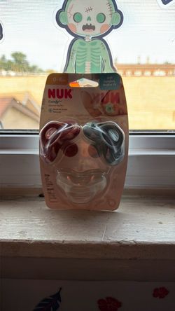 NUK Comfy Silicone Pacifier 2-Pack 0-6M