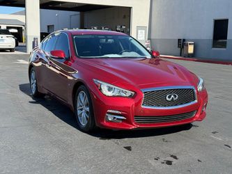 2015 INFINITI Q50