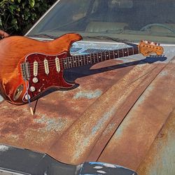 Custom Stratocaster Relic