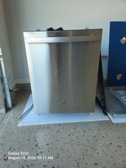 GE Built-In Dishwasher