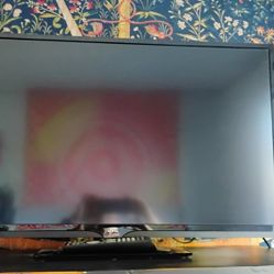 JVC T.V. - 37" - LED