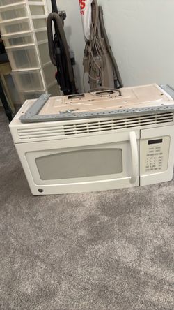 GE Over-the-Range Microwave White