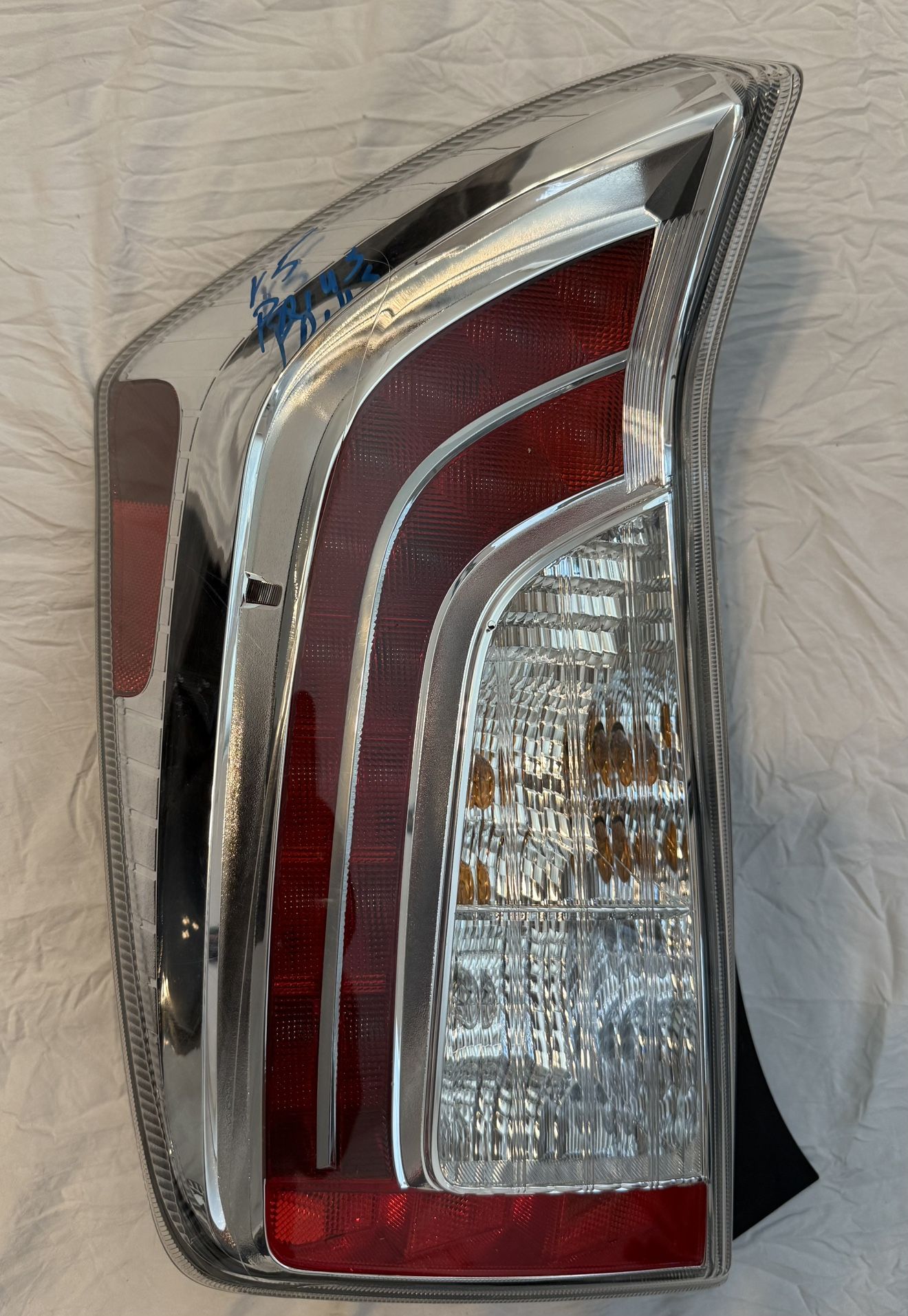 2015 Toyota Prius Driver Side Rear Taillight