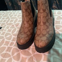 Coach Boots New Size 8 1/2