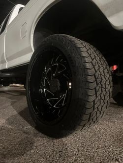 22x12 Gear Off-road Rims And Tires 33/1250/22 Aplus AT
