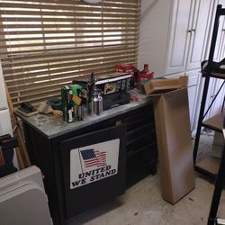 Craftsman  Mechanics Cabinet With Tools