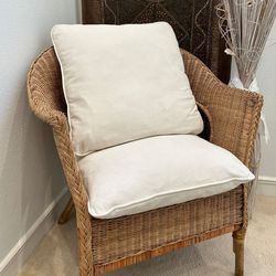 Brown accent chair