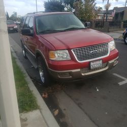 2003 Ford Expedition