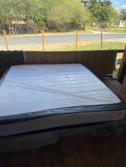 foam King size mattress, and boxspring memory foam