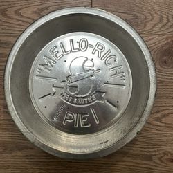 Mrs. Smith’s Mello Pie Tins