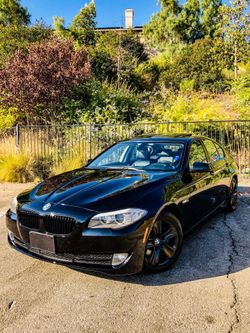 2011 BMW 528i * Blacked Out * 5 Series 528 535 535i m5