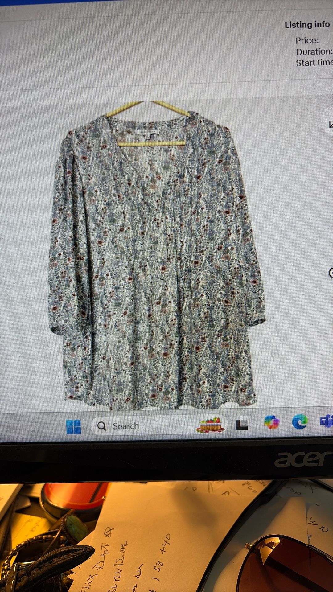 Rose & Olive Women’s V Neck Tunic Top W/Front Tucks 3/4 Sleeves Sz-1X Gray/White Floral