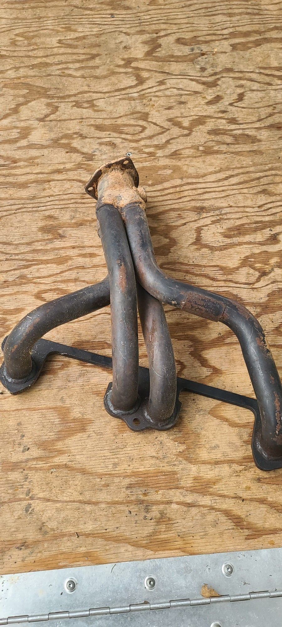 Jeep 4 Cylinder Header