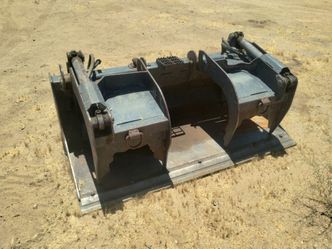 Paladin grapple bucket skid steer