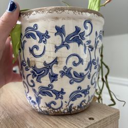 Small Flower Pot