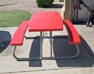 Lifetime picnic table