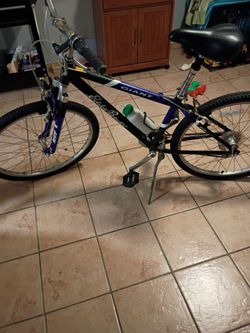 Eddie Bauer bike for men rice good