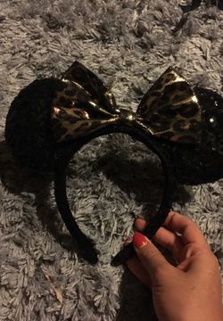 Cheetah ears