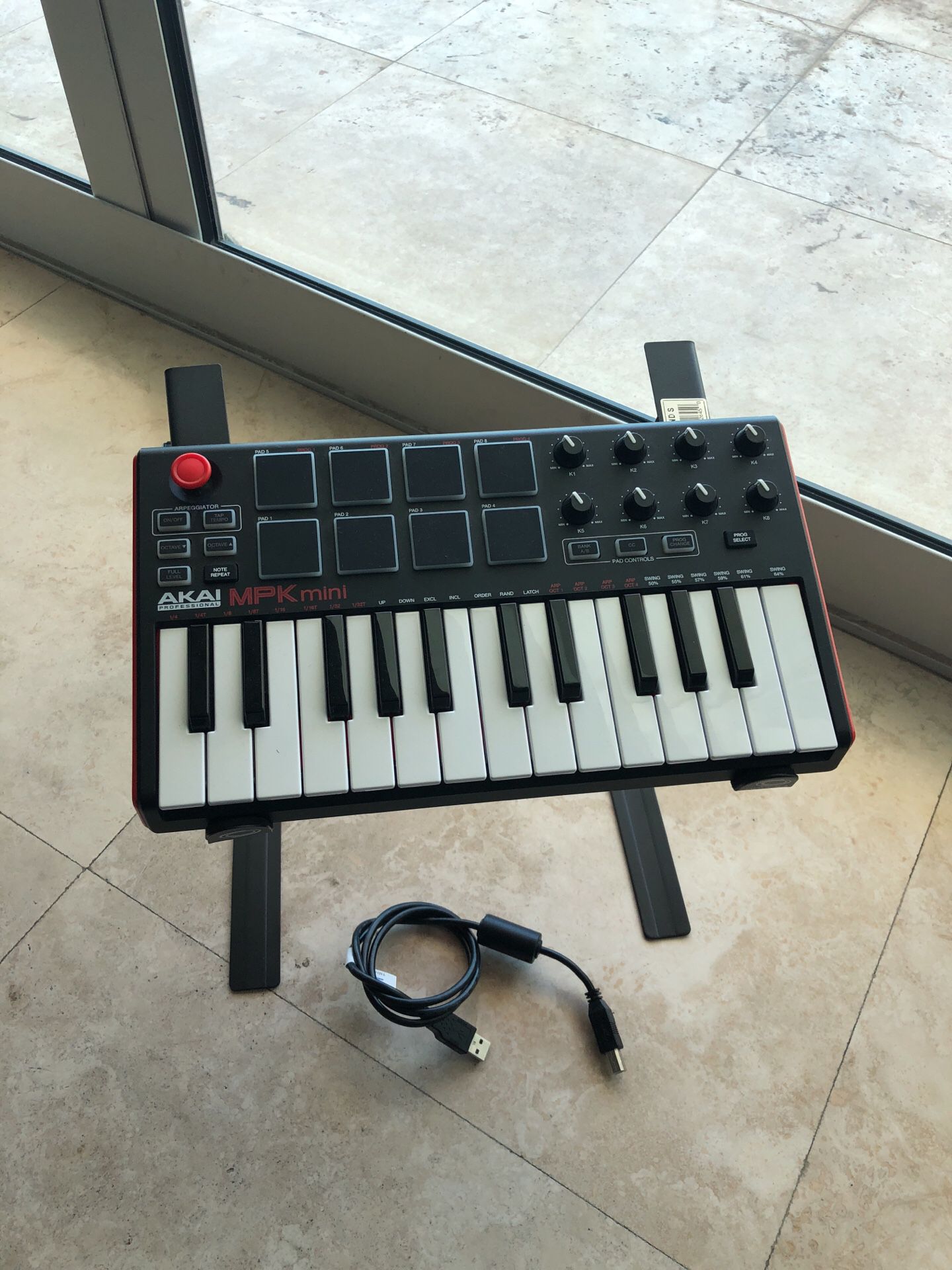 Akai Professional MPK Mini/ Music Keyboard / Piano