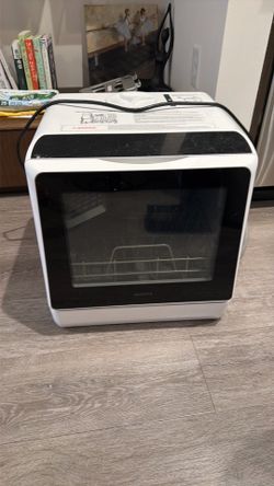 Portable dishwasher