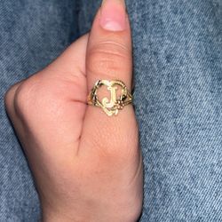 10k Solid Gold Ring 