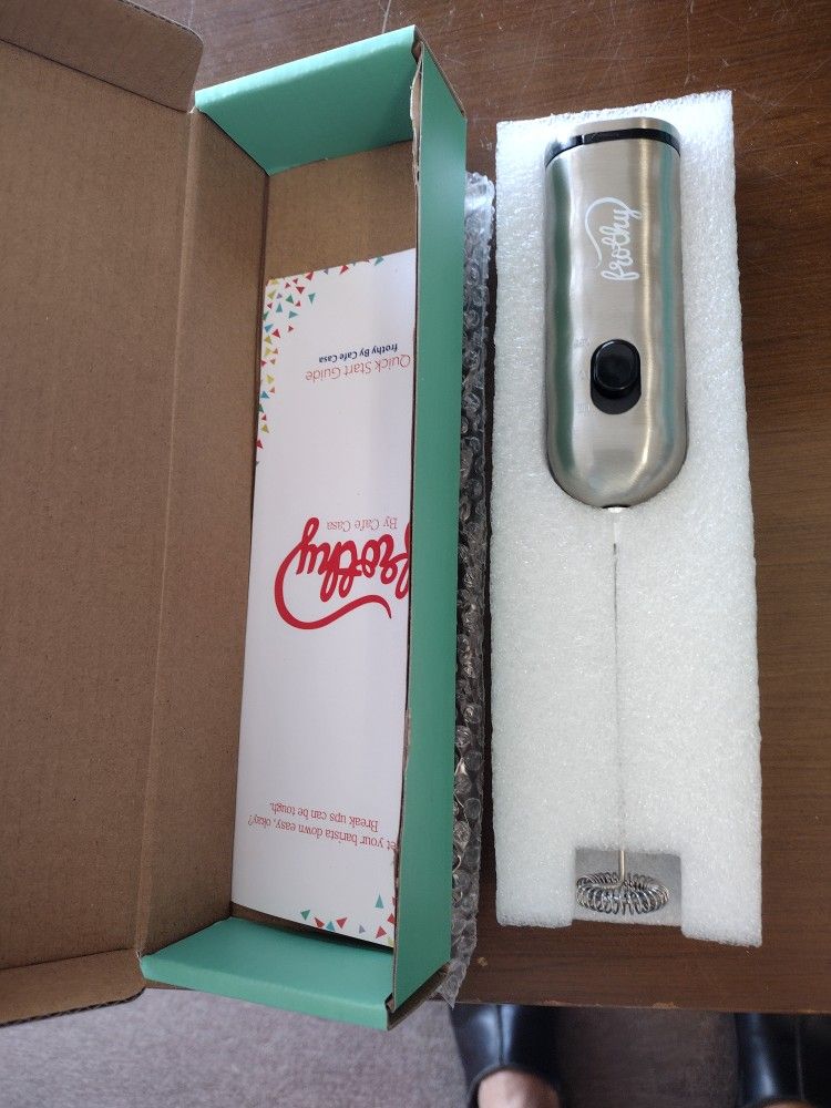 Frother For Milk And Espresso Battery Operated ( Inventory 40)