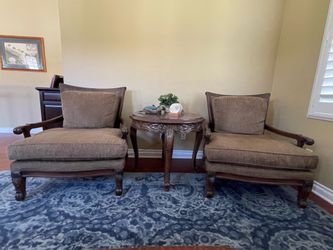 Sitting room chairs, set if 2