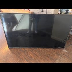 60in LG tv With Full Motion  Wall Mount 