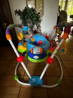 Baby bouncer