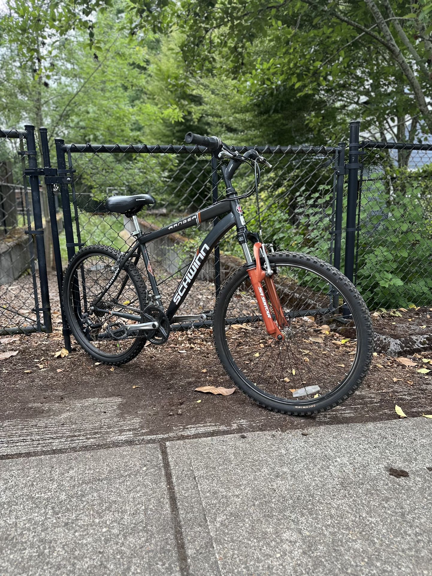 Men’s Mountain Bike