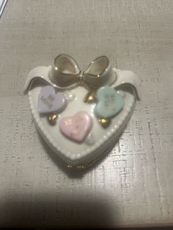 Lennox loving heart treasure Box with Bow