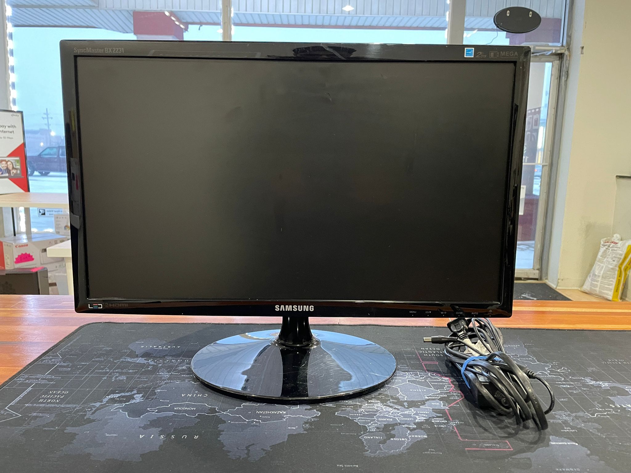 SAMSUNG 22” BX2231 LED 1920X1080 Monitor 2 HDMI//VGA