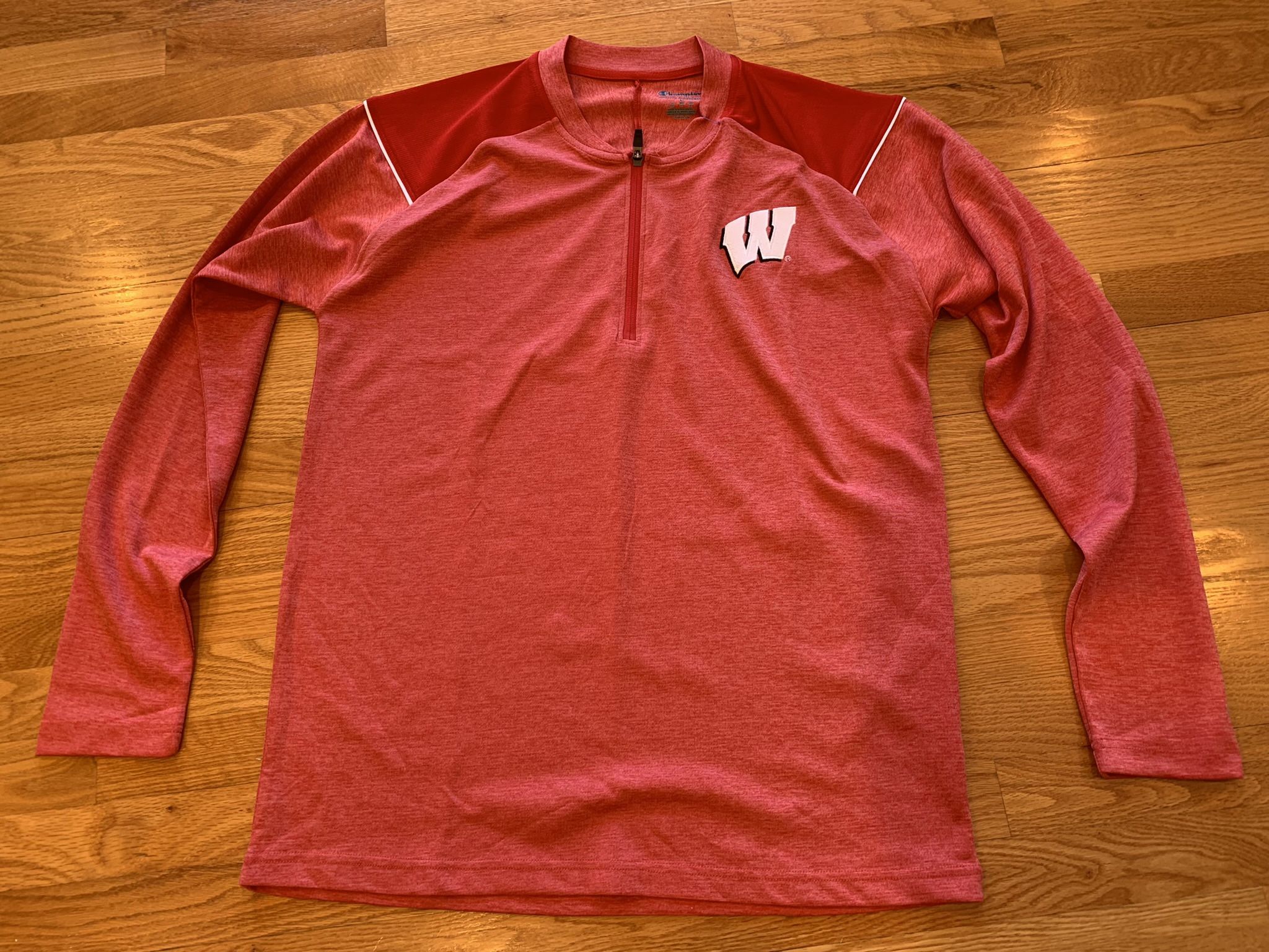 Champion Wisconsin Badgers Half Zip Large Shirt