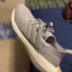 Size 10 grey and white adidas ultra boosts 