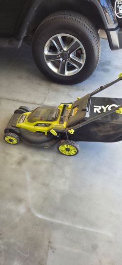 Lawnmower