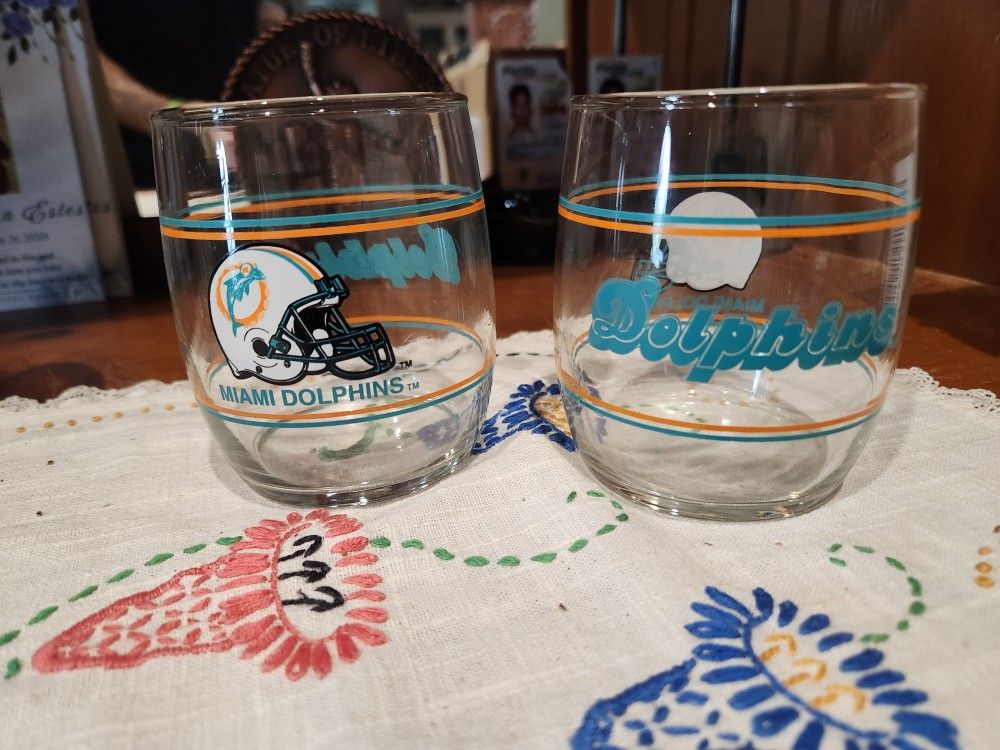 Miami Dolphins Vintage Glasses