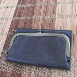 Hobo Robin Leather Compact Wallet