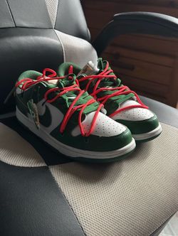 Off-White x Nike Dunk Low