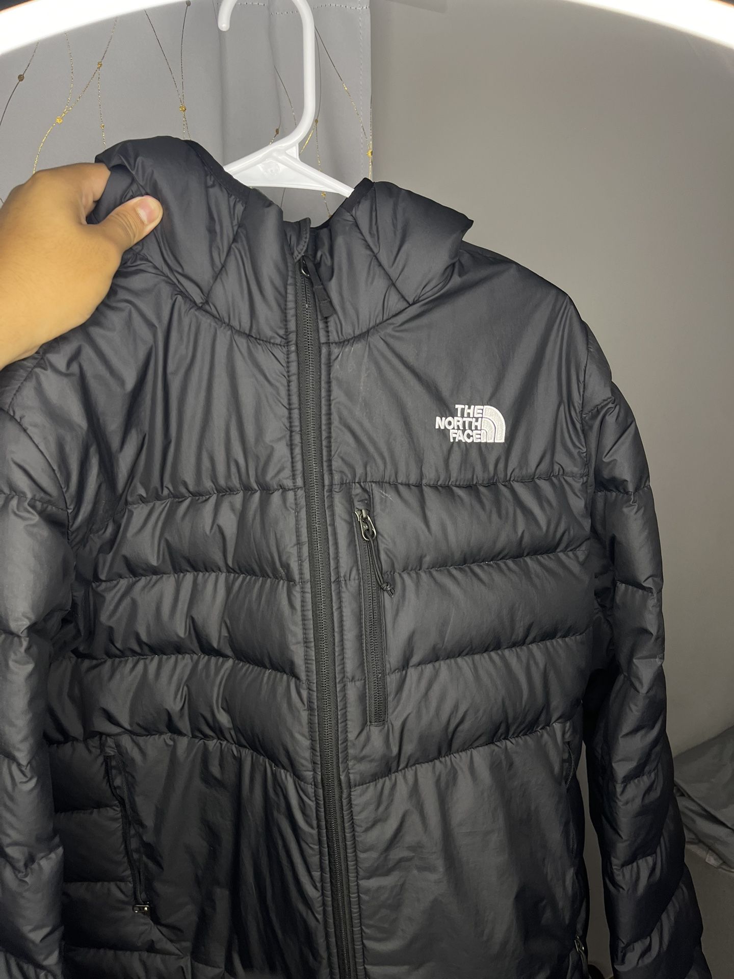 The North Face Aconagua hooded jacket in black Size L